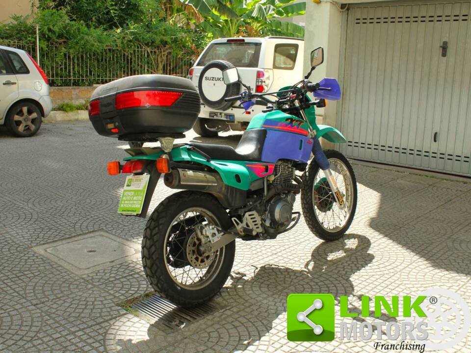 Afbeelding 4/10 van Yamaha DUMMY (1993)