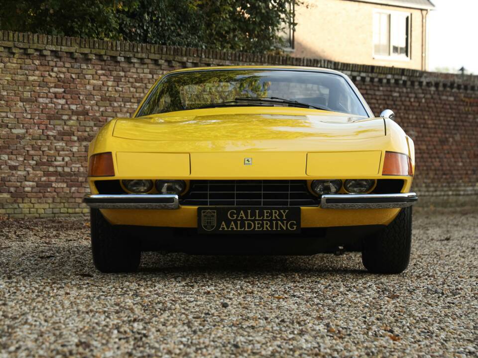 Image 5/50 of Ferrari 365 GTB/4 Daytona (1973)