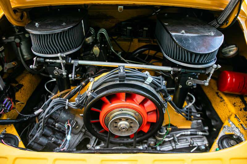 Image 3/50 de Porsche 911 RSR 3.0 (1975)