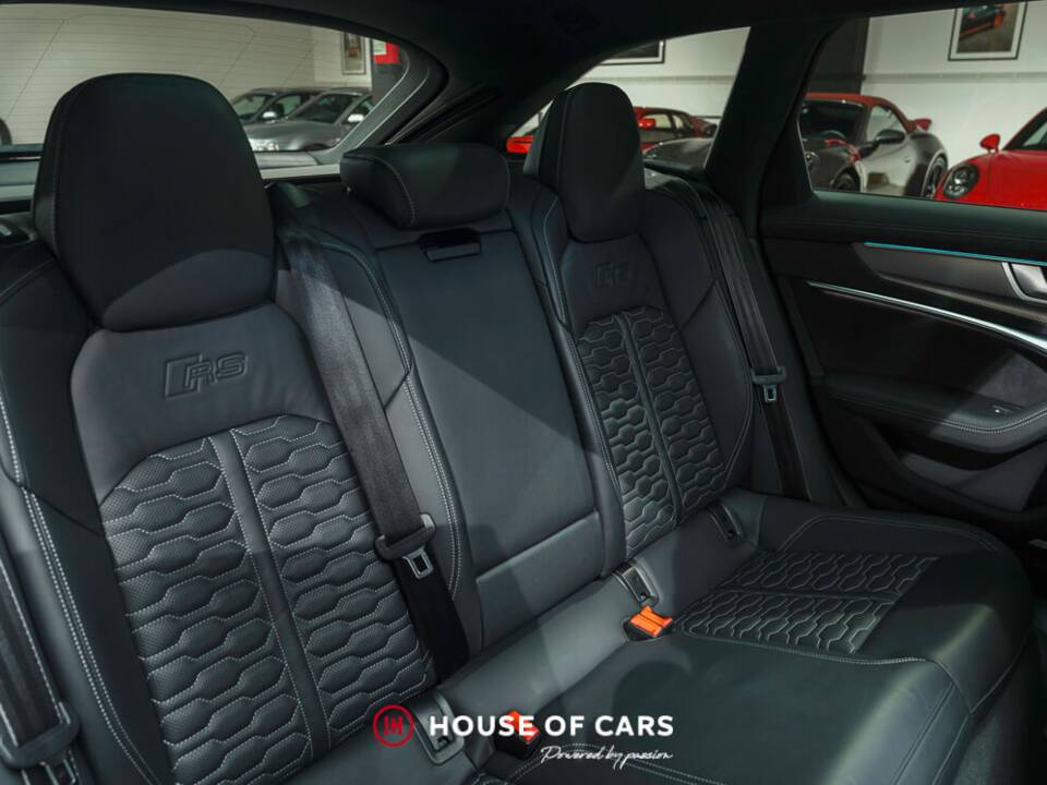 Immagine 19/24 di Audi RS6 Avant (2023)