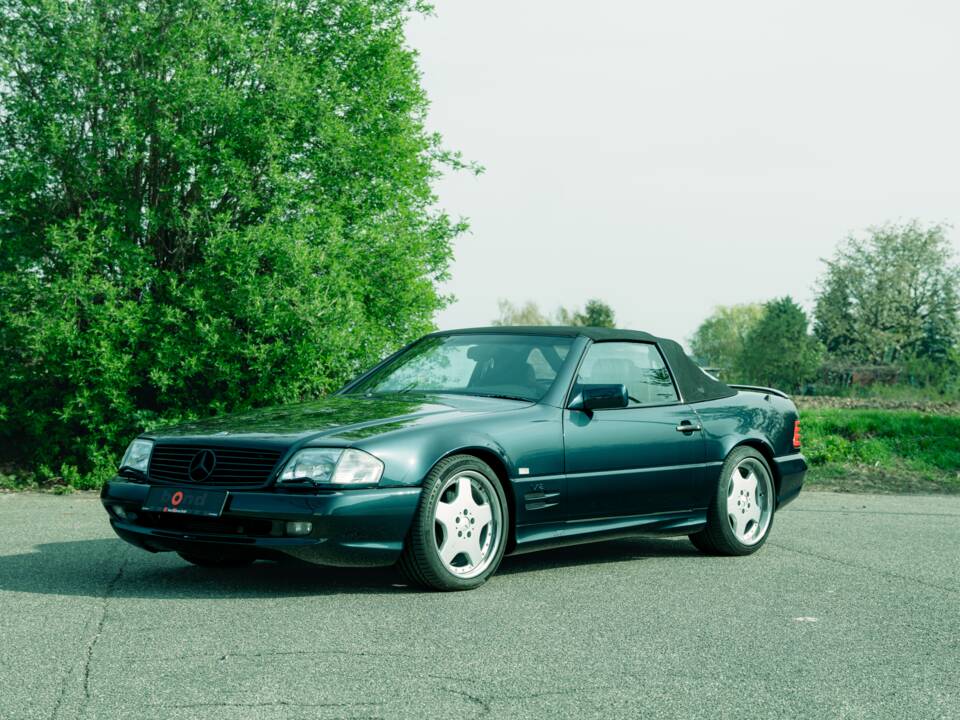 Image 27/30 of Mercedes-Benz SL 600 6.0 AMG (1996)