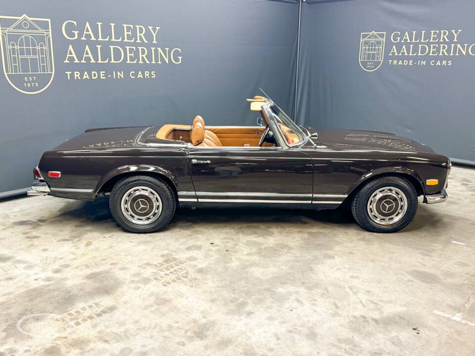 Image 9/38 of Mercedes-Benz 280 SL (1968)