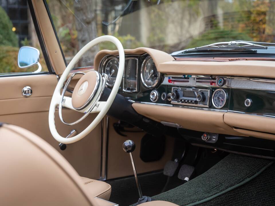 Imagen 14/30 de Mercedes-Benz 250 SL (1967)