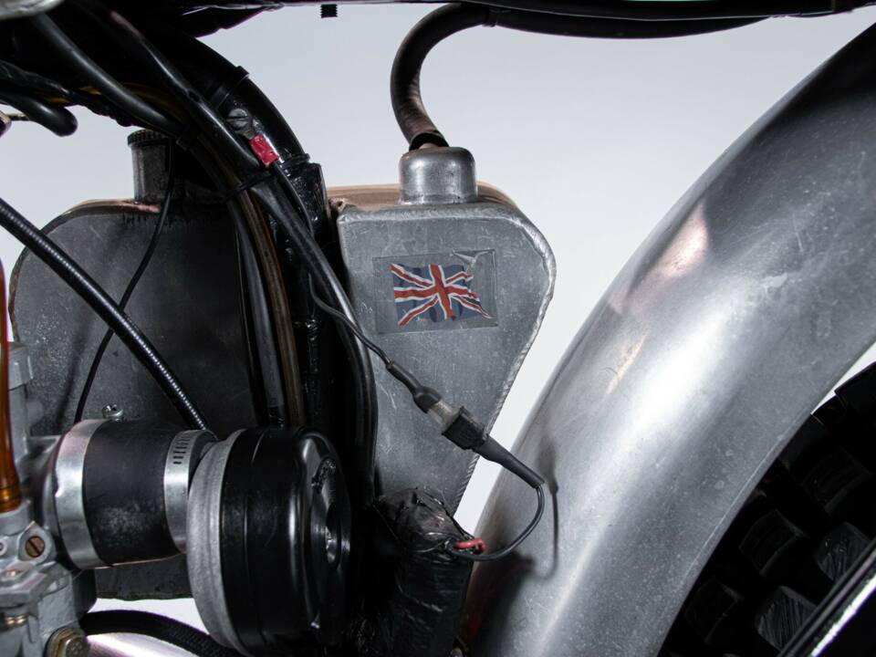 Bild 46/50 von BSA C 15 Scrambler (1963)