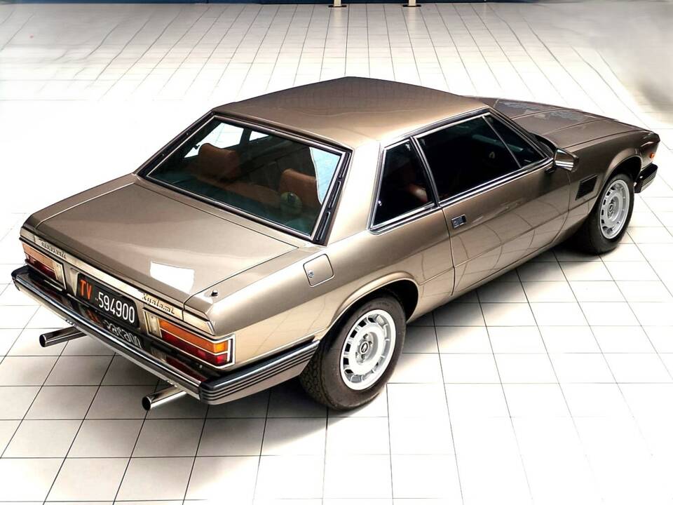 Image 7/100 of Maserati Kyalami (1983)