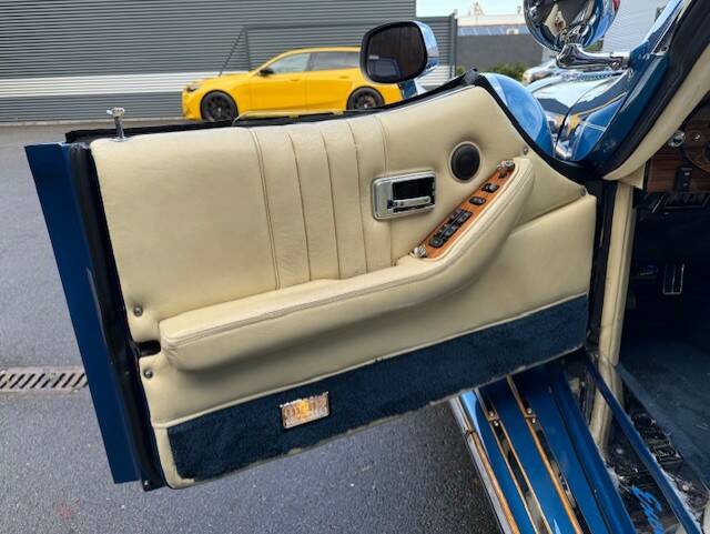 Image 9/32 of Excalibur Phaeton V (1989)