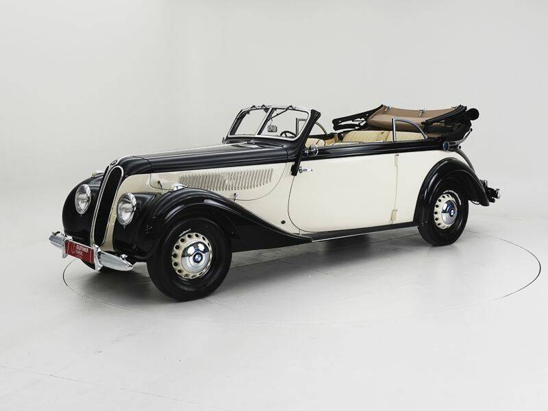 Bild 1/15 von BMW 335 (1939)