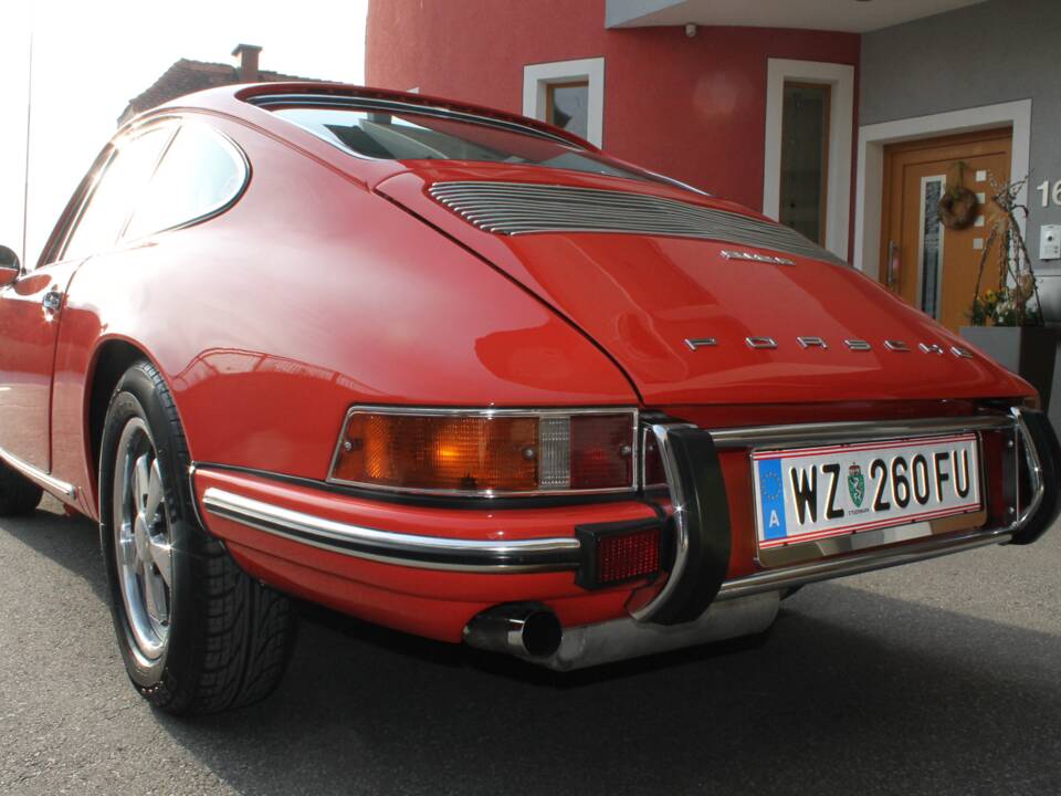 Image 51/79 of Porsche 912 (1969)