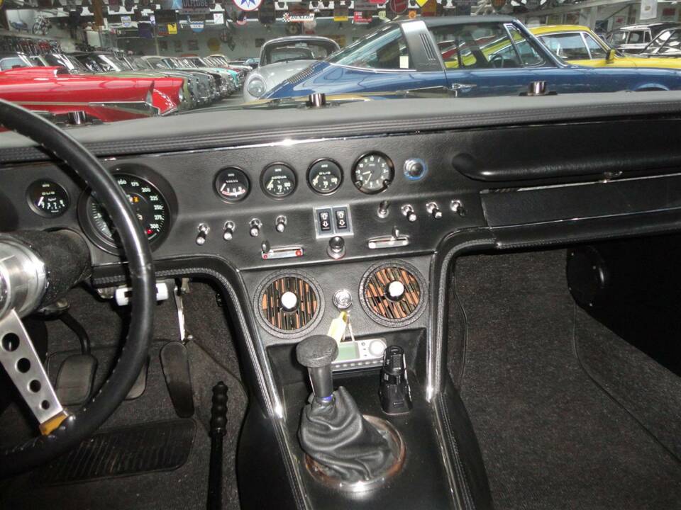 Image 26/47 de Maserati Ghibli (1968)