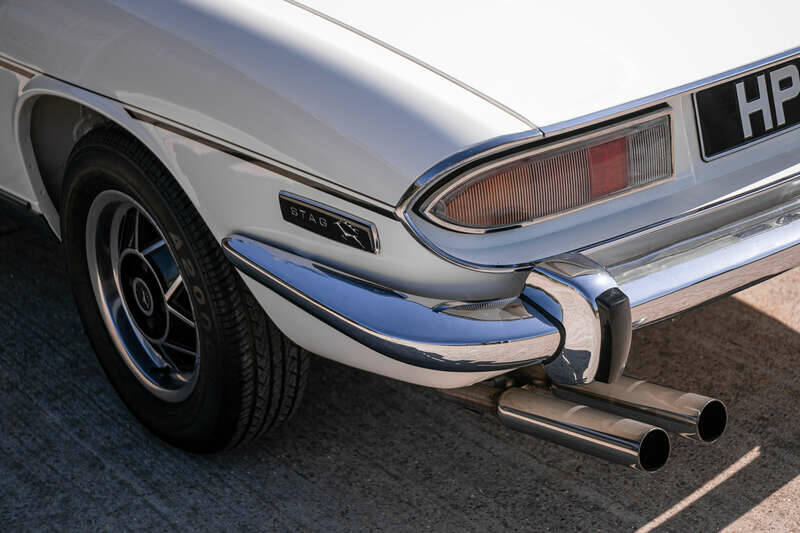 Image 45/47 of Triumph Stag (1975)