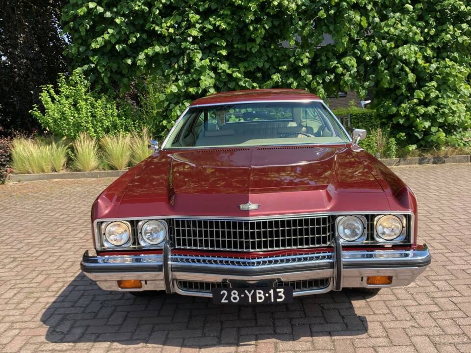 Bild 2/35 von Chevrolet Caprice Estate (1973)