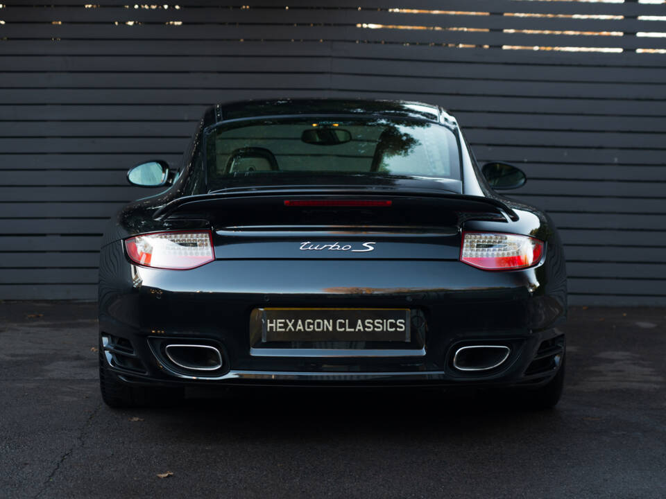 Imagen 6/39 de Porsche 911 Turbo S (2012)