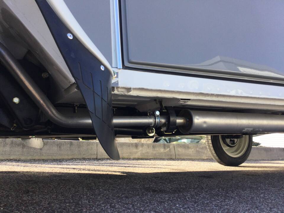 Image 14/19 of Citroën 2 CV 6 (1987)