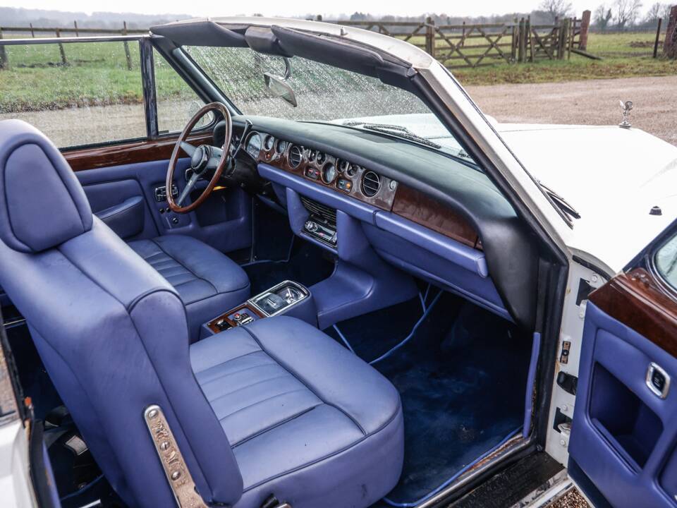 Image 11/23 of Rolls-Royce Silver Shadow I (1969)