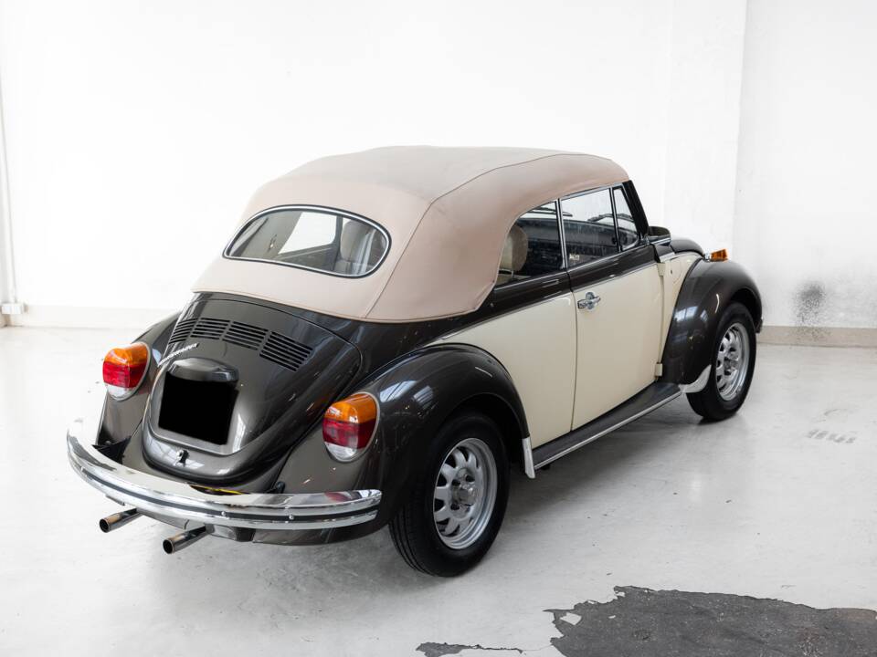 Bild 6/32 von Volkswagen Käfer 1303 LS (1978)