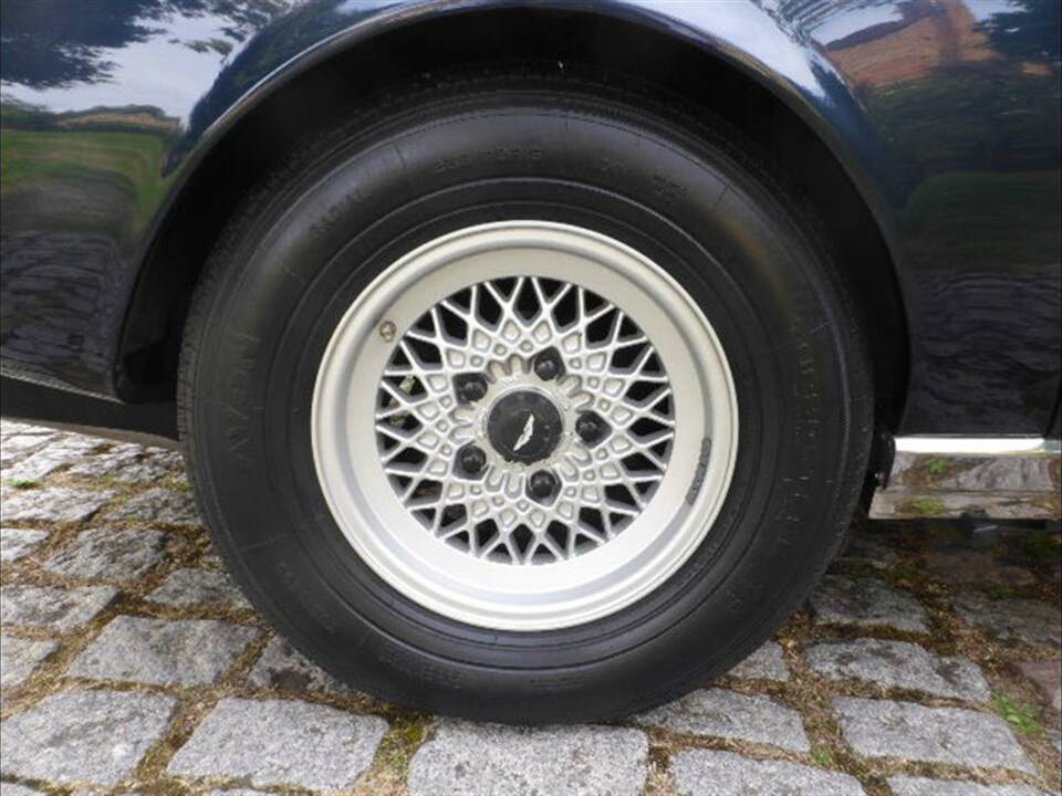 Immagine 24/24 di Aston Martin V8 (1973)