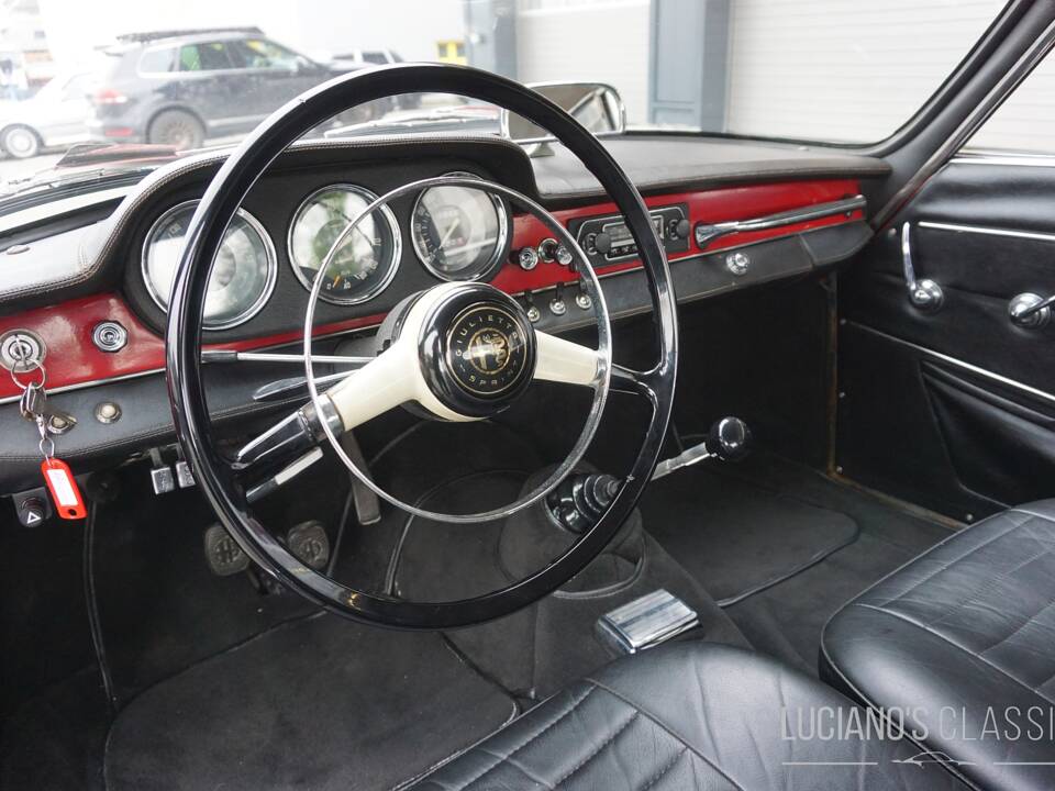 Imagen 40/68 de Alfa Romeo Giulietta Sprint 1300 (1965)