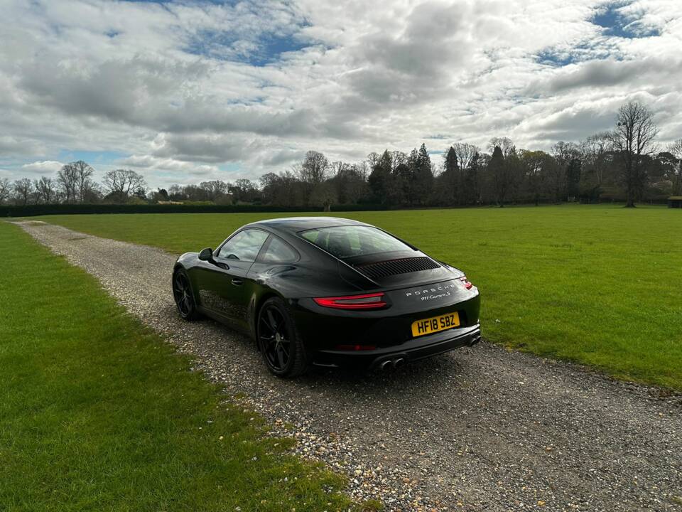 Image 10/42 of Porsche 911 Carrera S (2018)