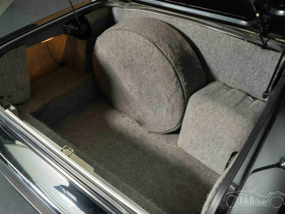 Afbeelding 18/19 van Jaguar XJS 4.0 (1993)