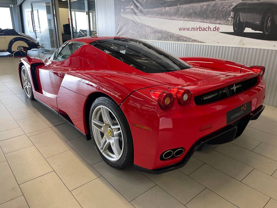 Immagine 13/24 di Ferrari Enzo Ferrari (2004)