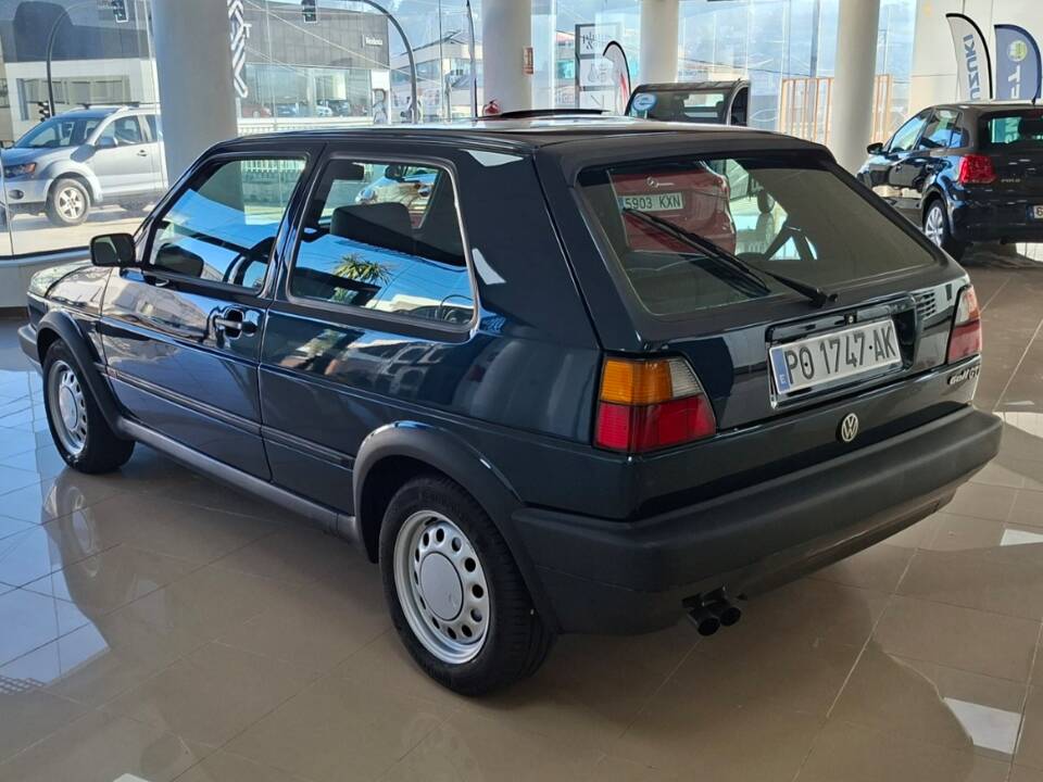 Image 3/21 of Volkswagen Golf Mk II GTi 1.8 (1990)