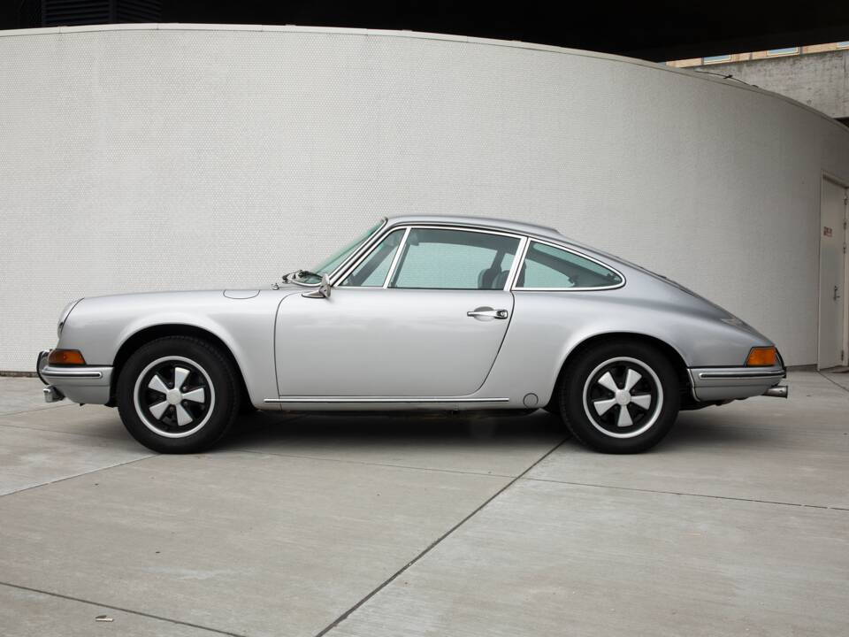 Image 27/27 of Porsche 911 2.0 T (1969)