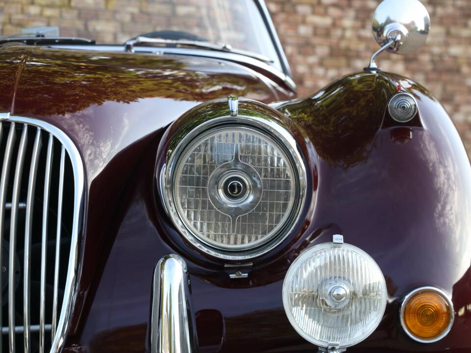 Immagine 29/50 di Jaguar XK 150 SE DHC (1958)