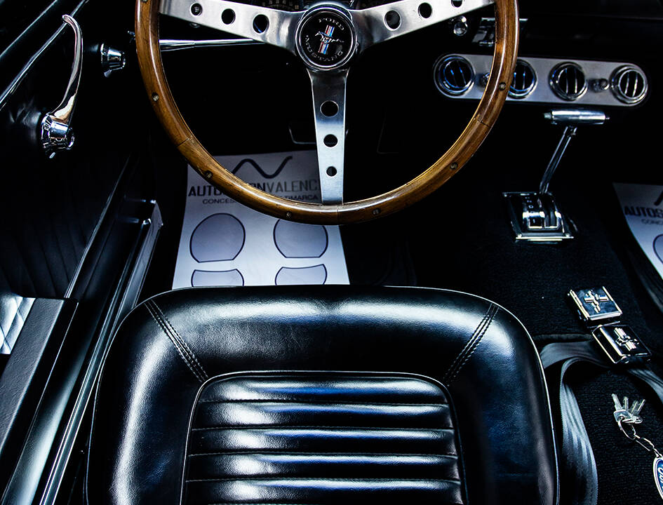 Image 14/40 of Ford Mustang 289 (1965)