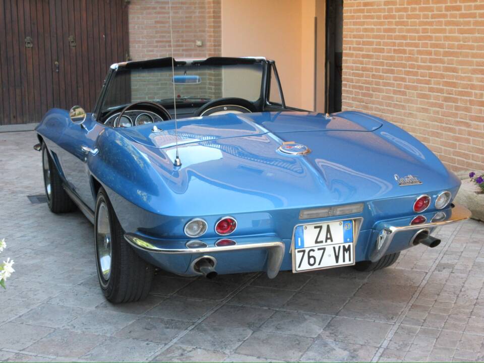 Imagen 8/42 de Chevrolet Corvette Sting Ray Convertible (1967)