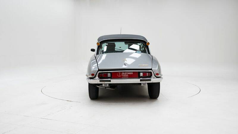 Bild 7/15 von Citroën DS 23 Pallas IE (1973)