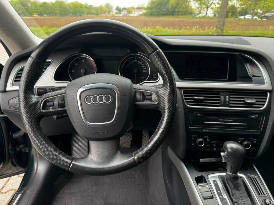 Imagen 13/20 de Audi A5 Sportback 2.0 TDI (2010)