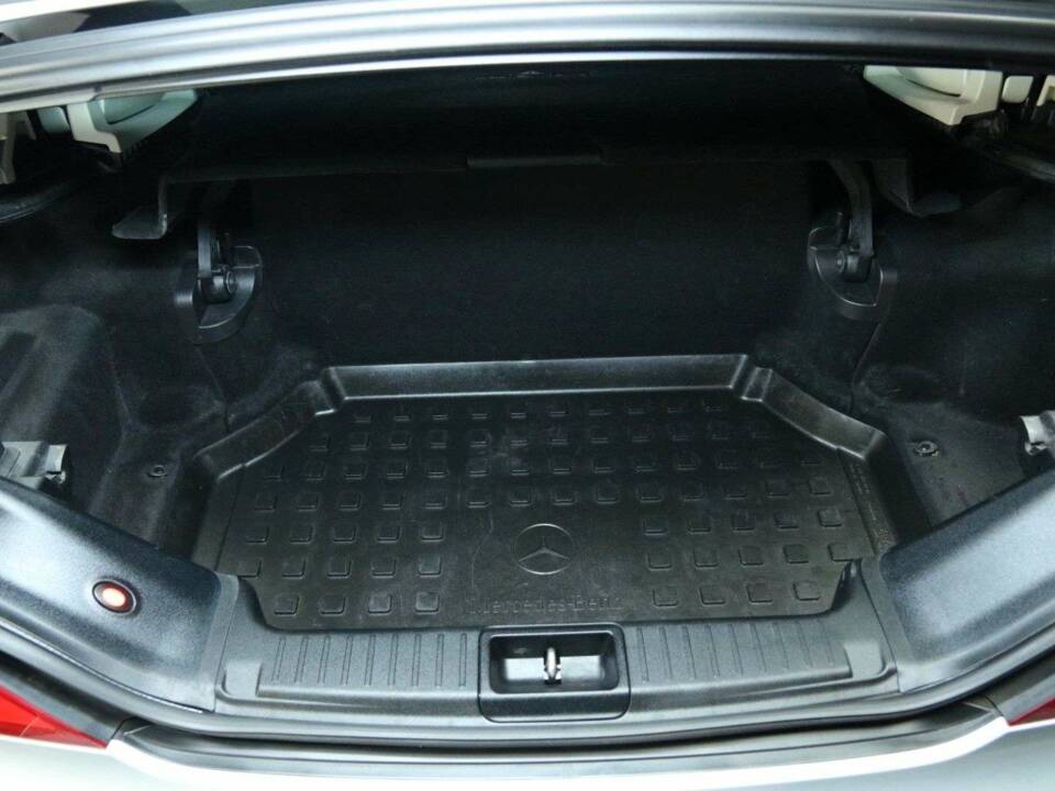 Bild 33/50 von Mercedes-Benz SL 500 (2015)