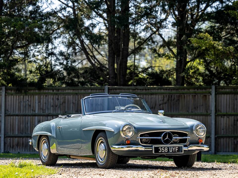 Image 4/56 of Mercedes-Benz 190 SL (1956)