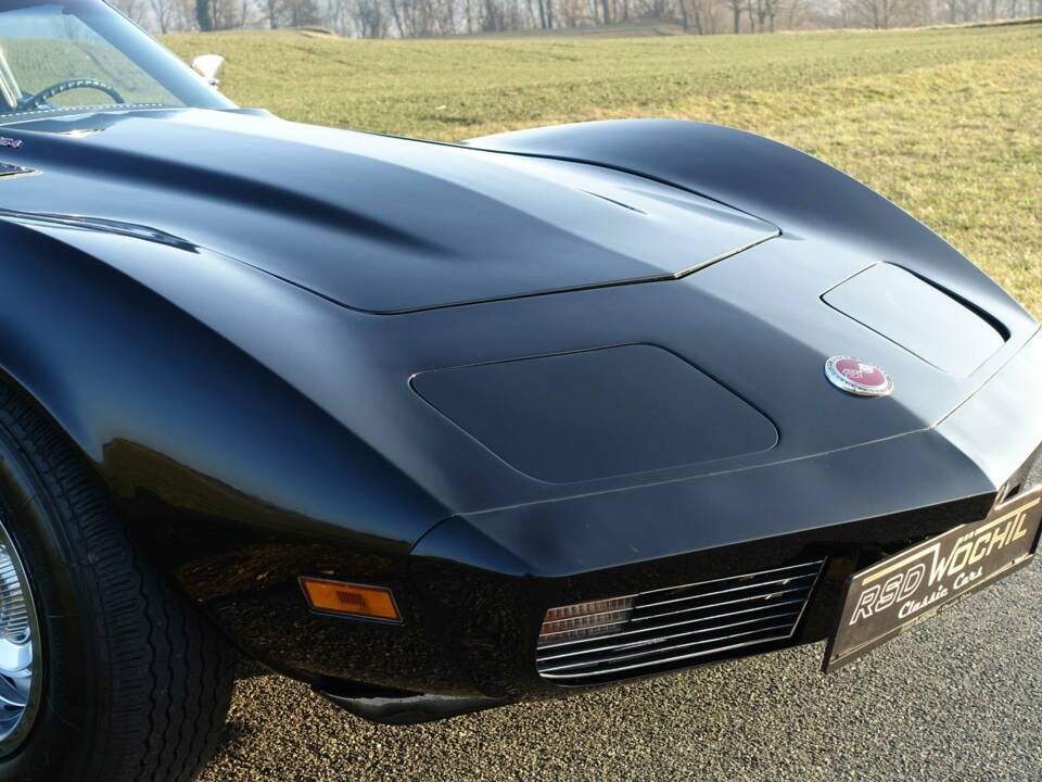 Image 13/23 of Chevrolet Corvette Stingray (1973)