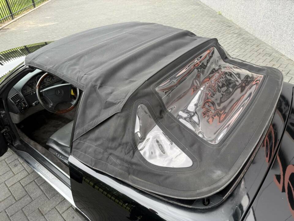 Image 23/50 de Mercedes-Benz SL 600 (1996)