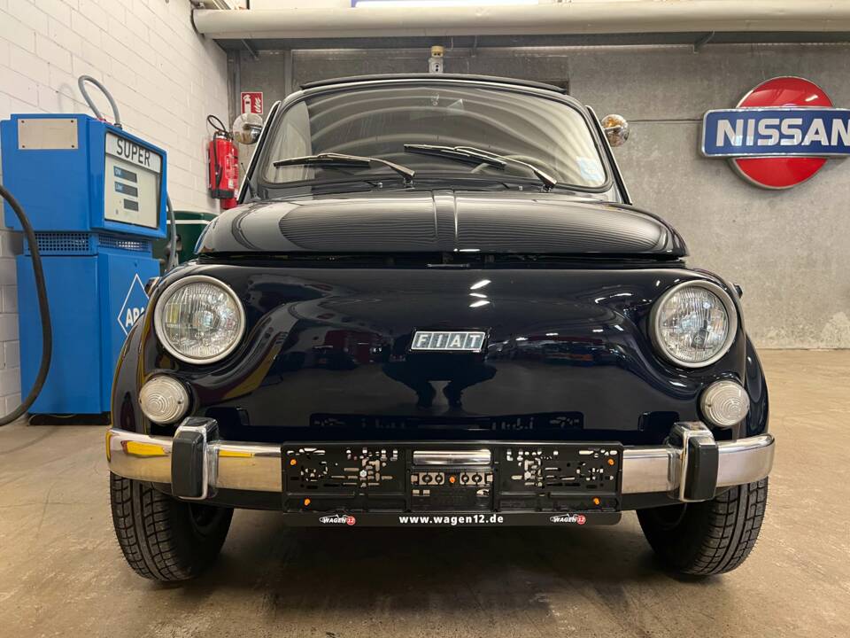 Image 3/17 de FIAT 500 Nuova (1966)
