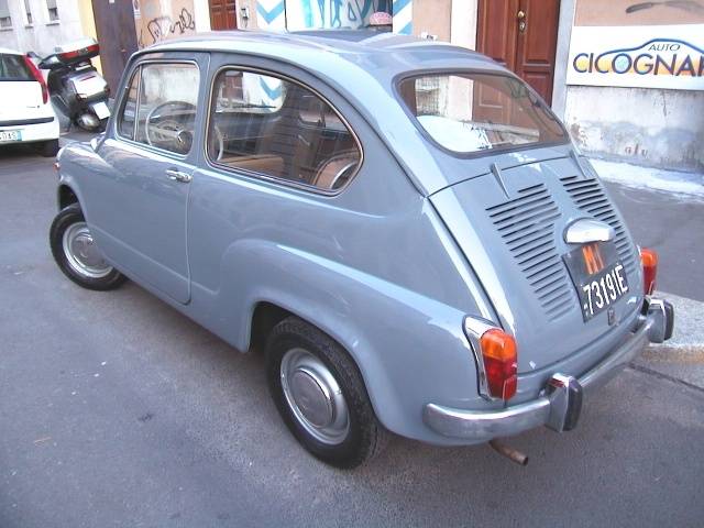 Image 2/14 of FIAT 600 D (1968)