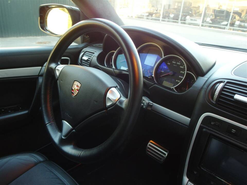 Imagen 63/100 de Porsche Cayenne GTS (2009)