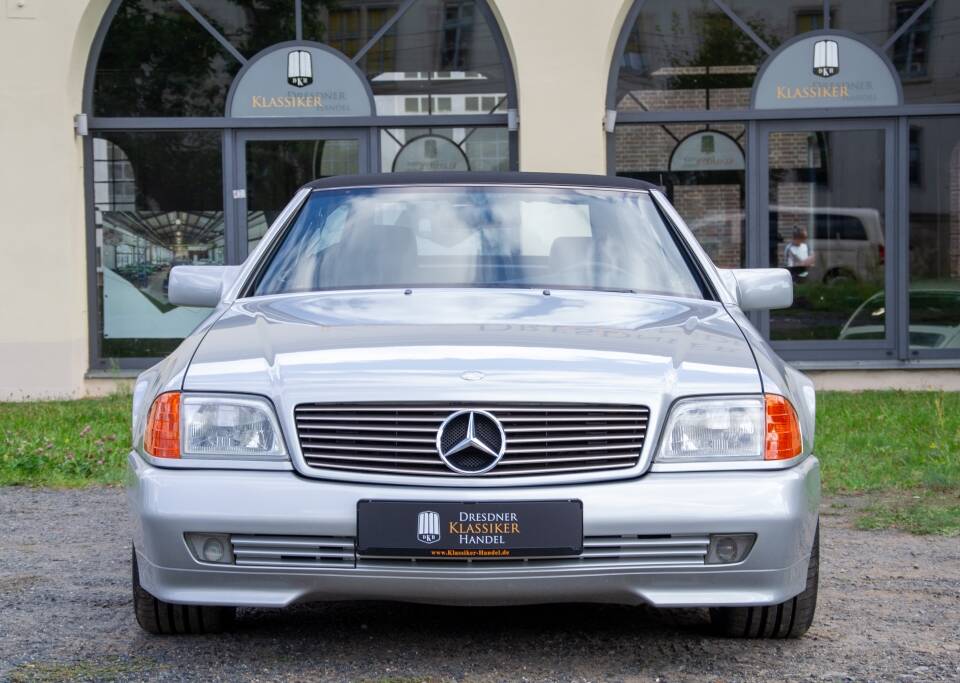 Image 12/34 of Mercedes-Benz 300 SL (1991)