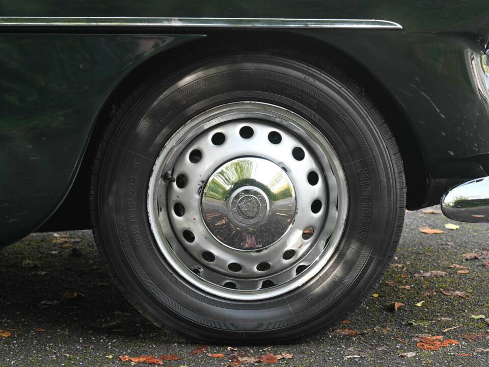 Bild 32/50 von Bristol 406 (1960)