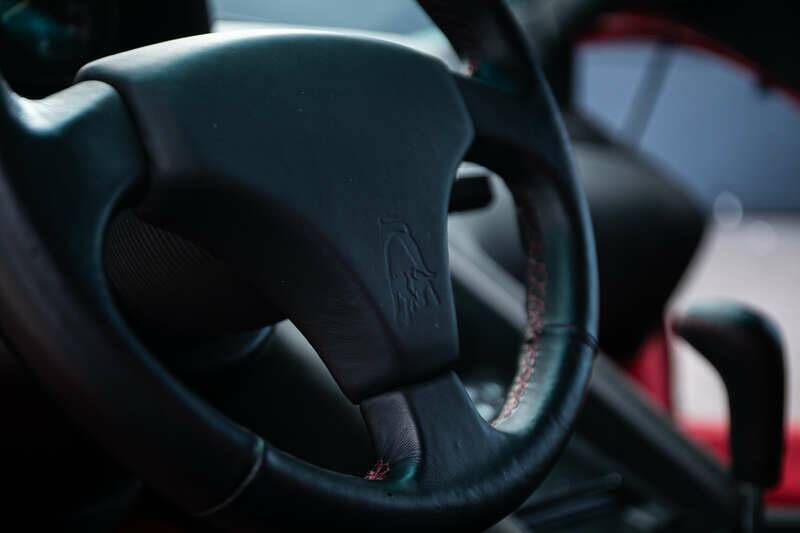 Image 26/48 of Lamborghini Diablo (1991)