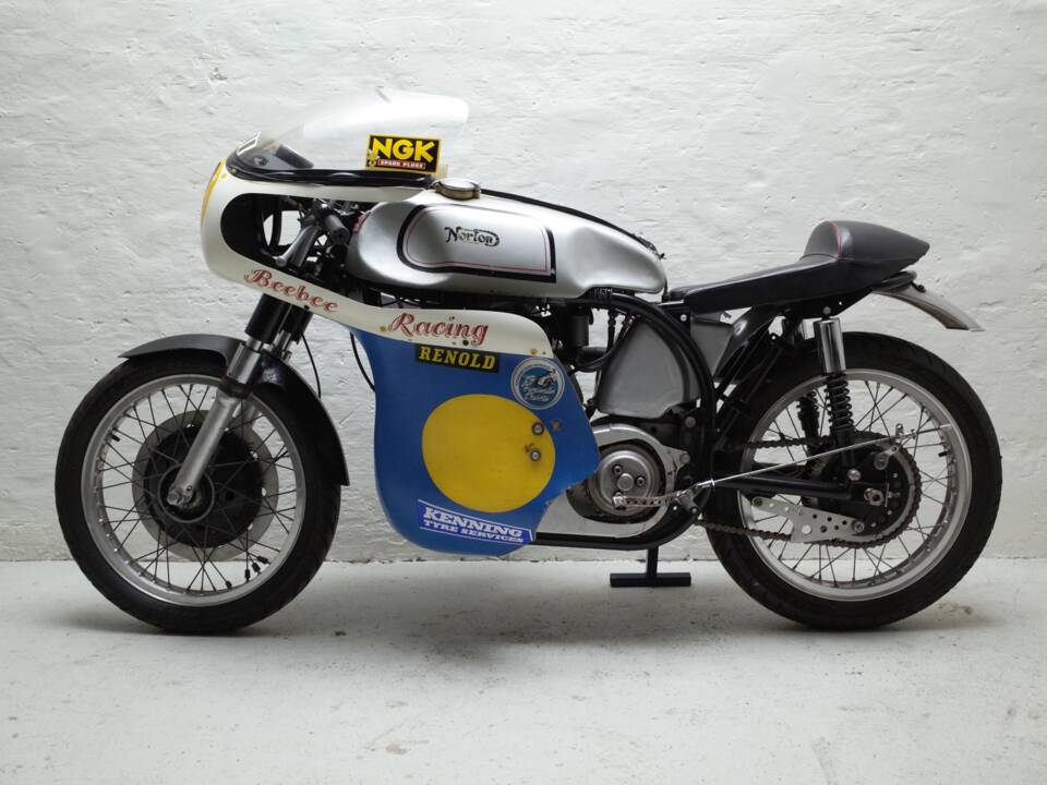 Image 14/26 of Norton Manx 500 (1955)