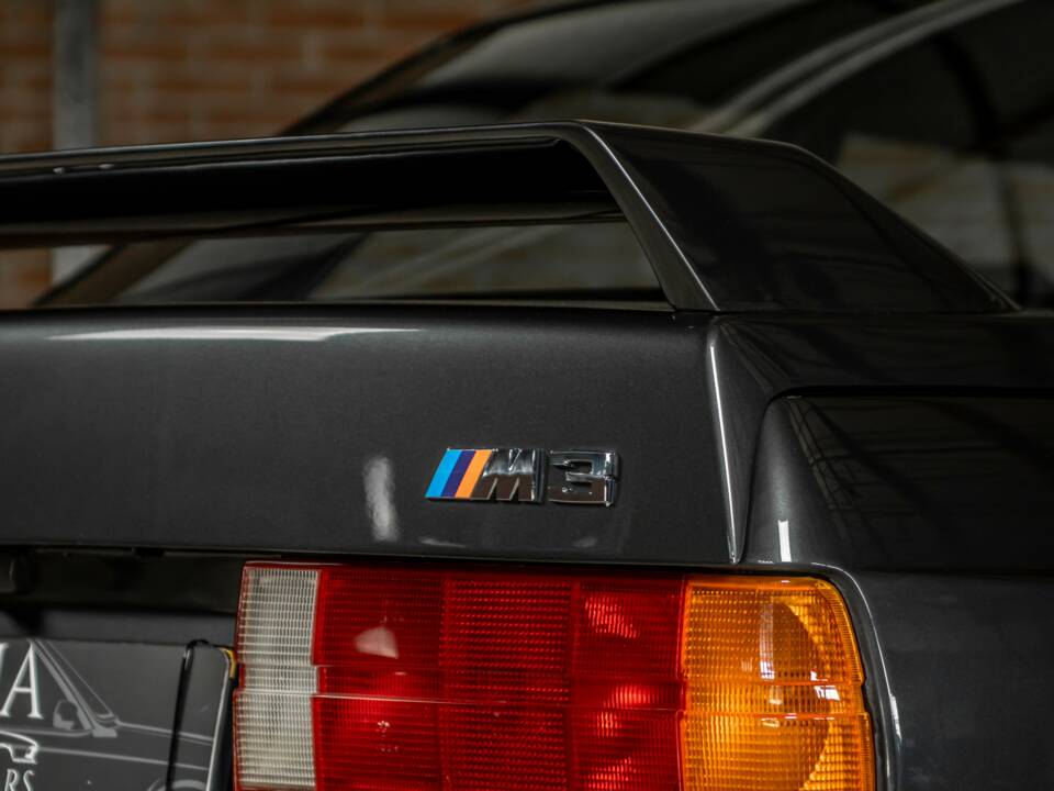 Image 11/65 of BMW M3 (1986)