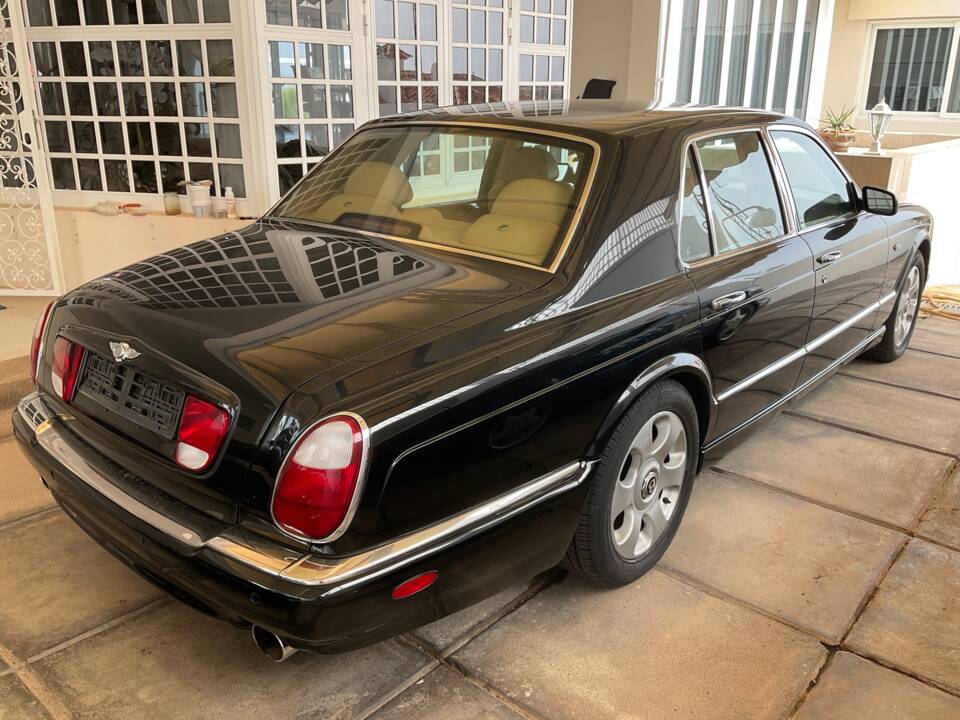 Bild 13/31 von Bentley Arnage Red Label (2000)