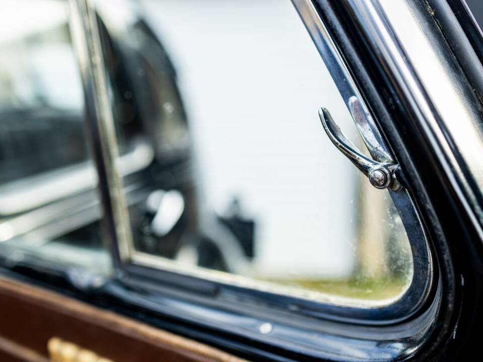 Imagen 36/50 de Vauxhall 14-6 (1947)