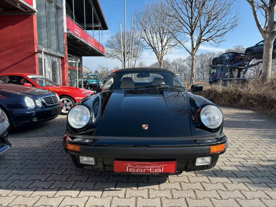 Bild 3/28 von Porsche 911 Carrera 3.2 (1989)