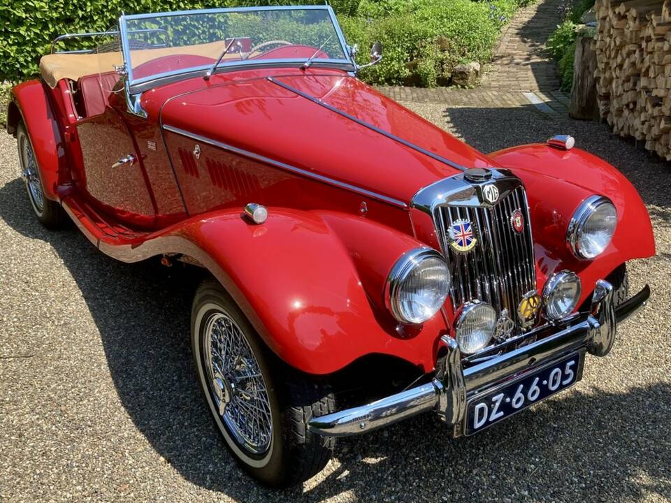 Image 7/8 de MG TF (1955)