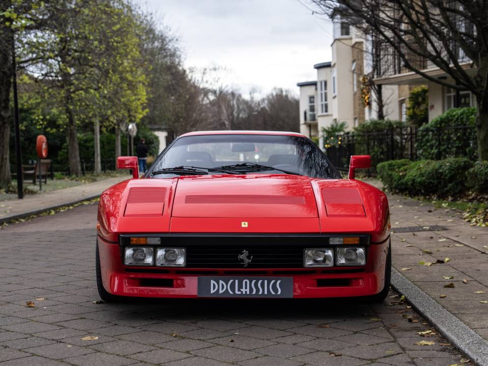 Image 5/38 of Ferrari 288 GTO (1985)