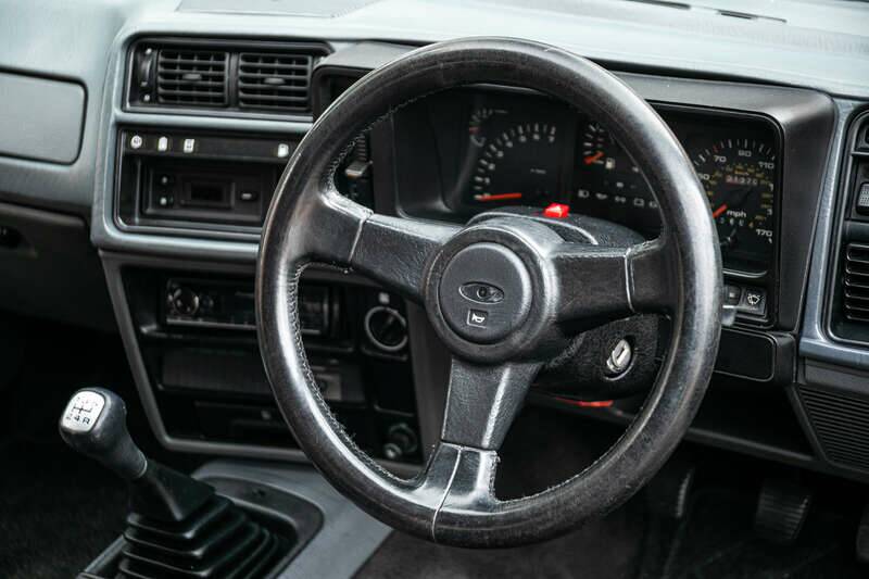 Image 16/50 of Ford Sierra RS Cosworth (1987)