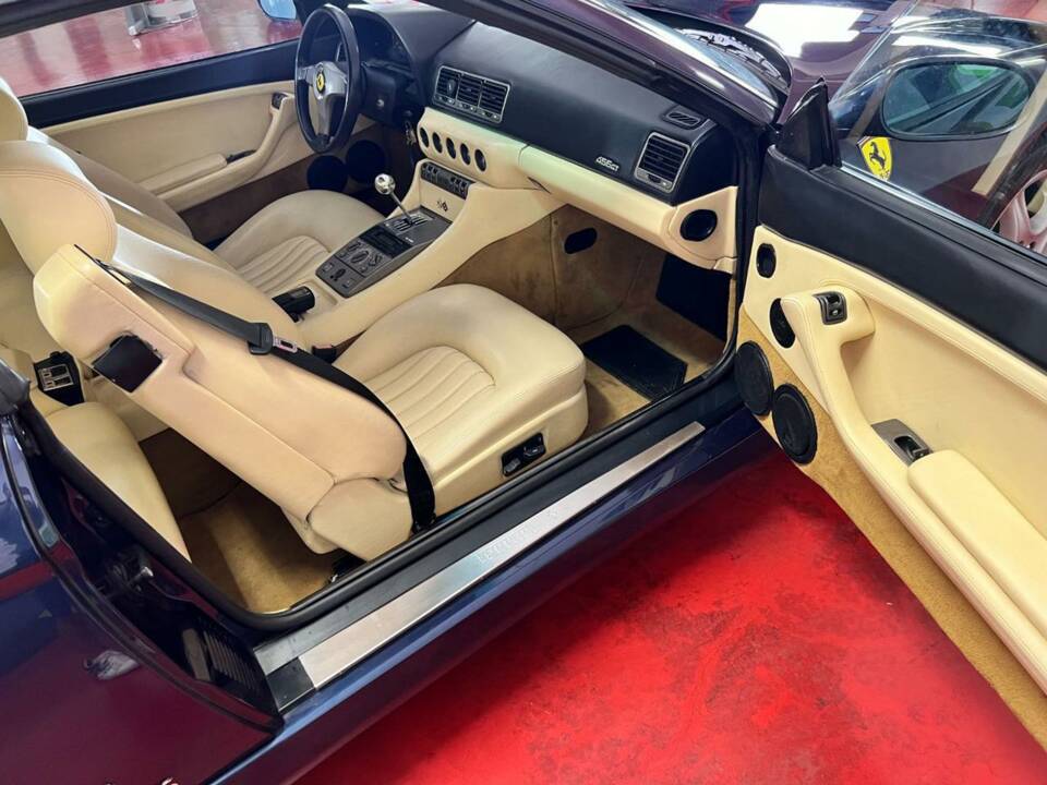 Bild 28/50 von Ferrari 456 GT (1994)